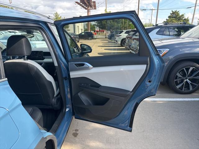 2026 Volkswagen Taos SE