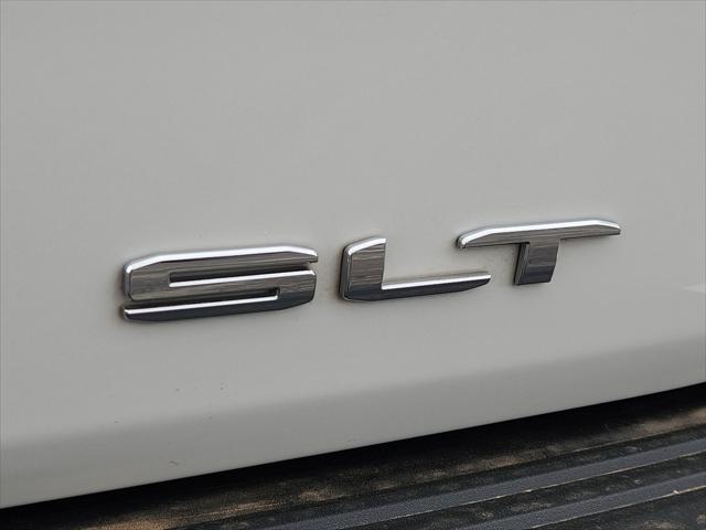 2024 GMC Yukon 4WD SLT