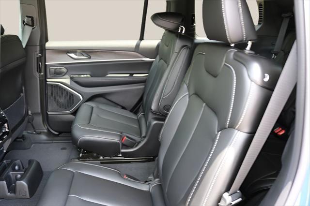 2026 Jeep Grand Cherokee Limited 4x2