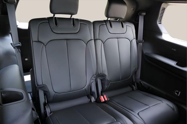2026 Jeep Grand Cherokee Limited 4x2