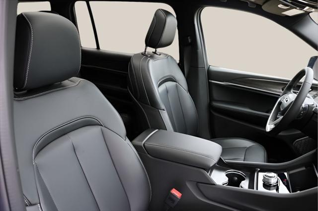 2026 Jeep Grand Cherokee Limited 4x2