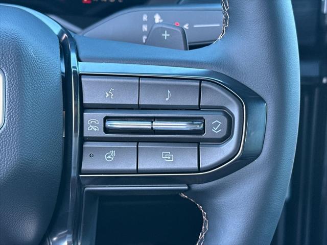 2026 GMC Acadia AT4 AWD