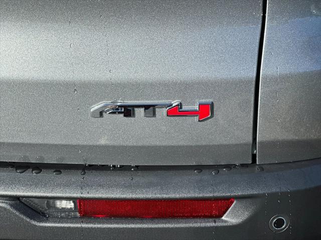 2026 GMC Acadia AT4 AWD