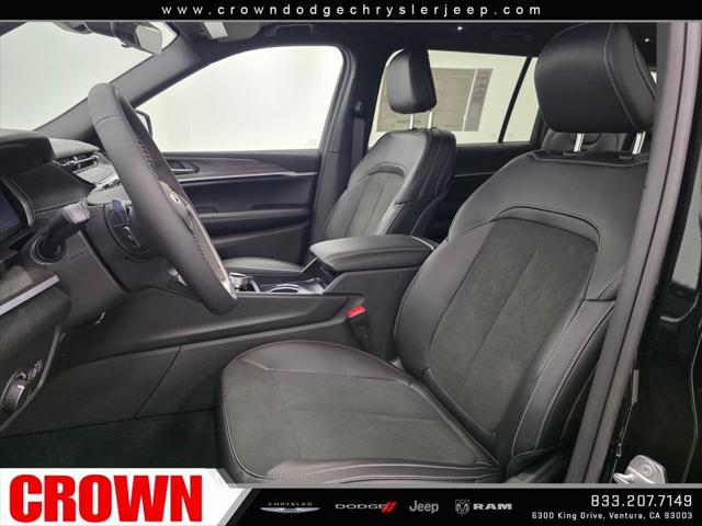 2026 Jeep Grand Cherokee Altitude 4x2