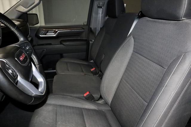 2023 GMC Sierra 1500 4WD Crew Cab Short Box SLE