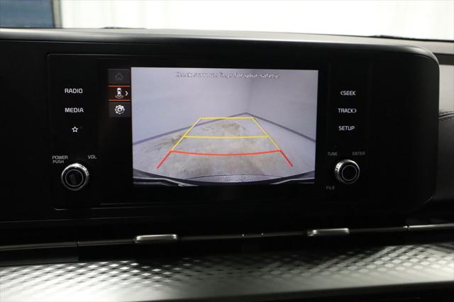 2024 Kia Carnival MPV LX Seat Package