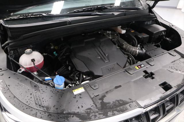 2024 Kia Carnival MPV LX Seat Package