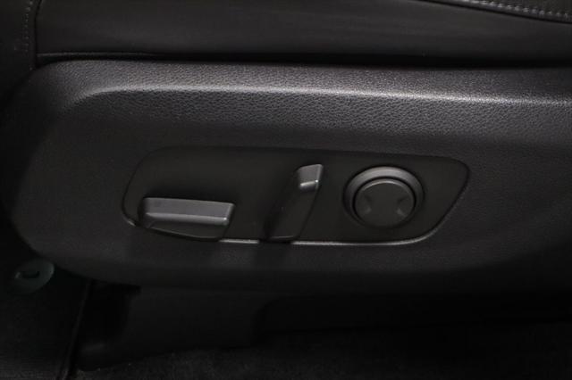 2024 Kia Carnival MPV LX Seat Package