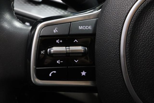 2024 Kia Carnival MPV LX Seat Package