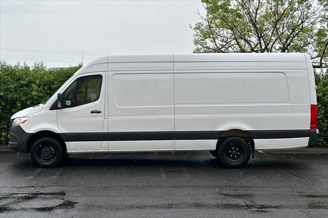 2026 Mercedes-Benz Sprinter 3500XD High Roof 4-Cyl Diesel HO