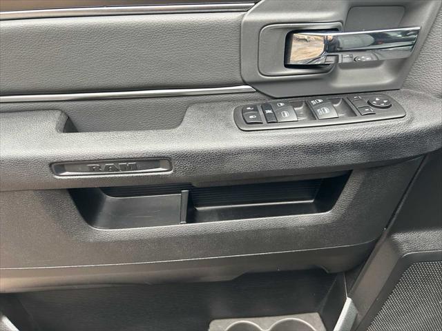 2024 Ram 1500 Classic SLT Quad Cab 4x4 6'4" Box