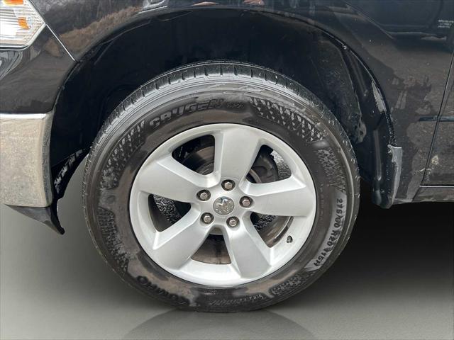 2024 Ram 1500 Classic SLT Quad Cab 4x4 6'4" Box