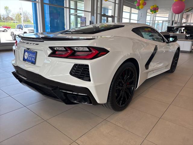 2026 Chevrolet Corvette Stingray Coupe, 2LT, RWD