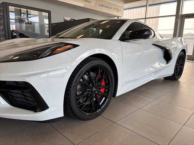 2026 Chevrolet Corvette Stingray Coupe, 2LT, RWD