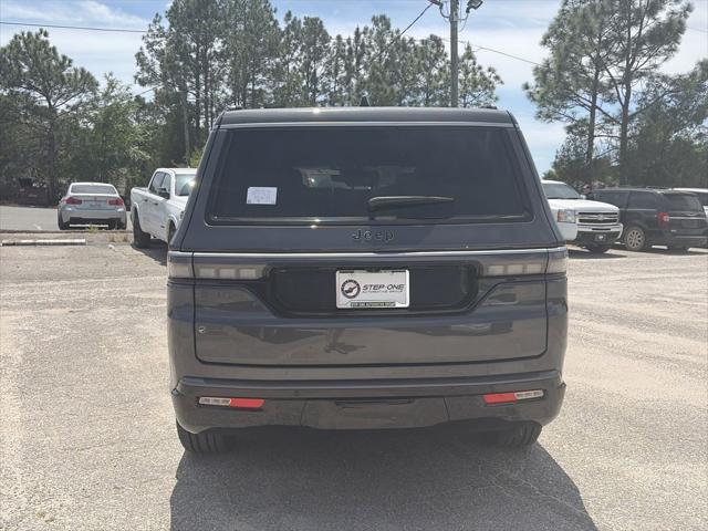 2026 Jeep Grand Wagoneer 4x2