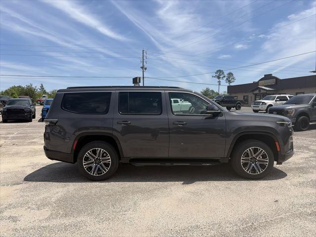 2026 Jeep Grand Wagoneer 4x2