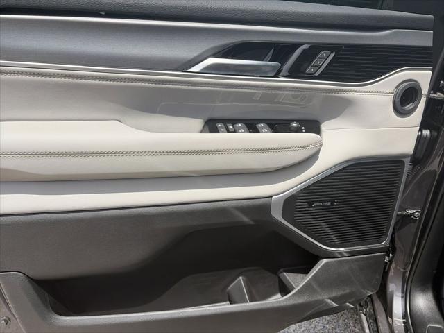 2026 Jeep Grand Wagoneer 4x2