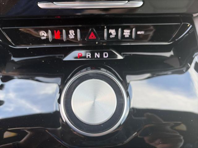 2026 Jeep Grand Wagoneer 4x2