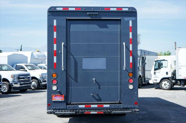 2020 Freightliner MT45G Walk-in Van