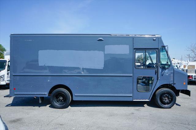 2020 Freightliner MT45G Walk-in Van