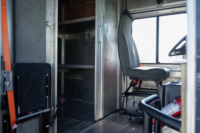 2020 Freightliner MT45G Walk-in Van