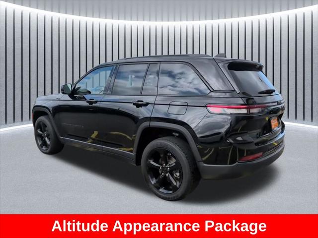 2023 Jeep Grand Cherokee Altitude 4x4