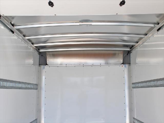 2025 Isuzu NPR Unknown