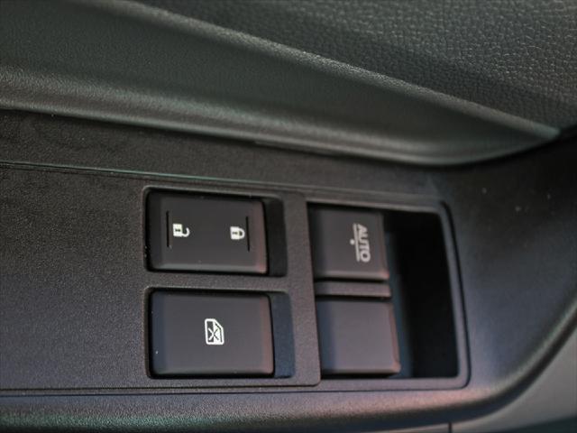 2025 Isuzu NPR Unknown