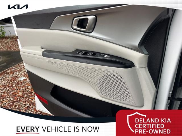 2024 Kia Carnival MPV LX Seat Package