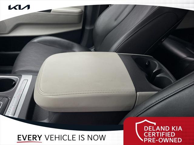 2024 Kia Carnival MPV LX Seat Package