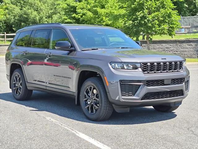 2026 Jeep Grand Cherokee GRAND CHEROKEE L LAREDO ALTITUDE 4X4