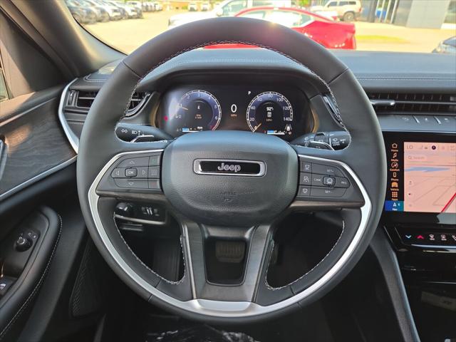 2026 Jeep Grand Cherokee Altitude 4x2