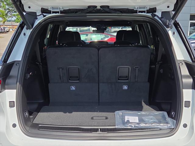 2026 Jeep Grand Cherokee Altitude 4x2