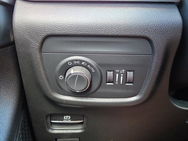 2026 Jeep Grand Cherokee Altitude 4x2