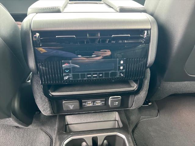 2026 Jeep Grand Wagoneer Limited Altitude 4x4