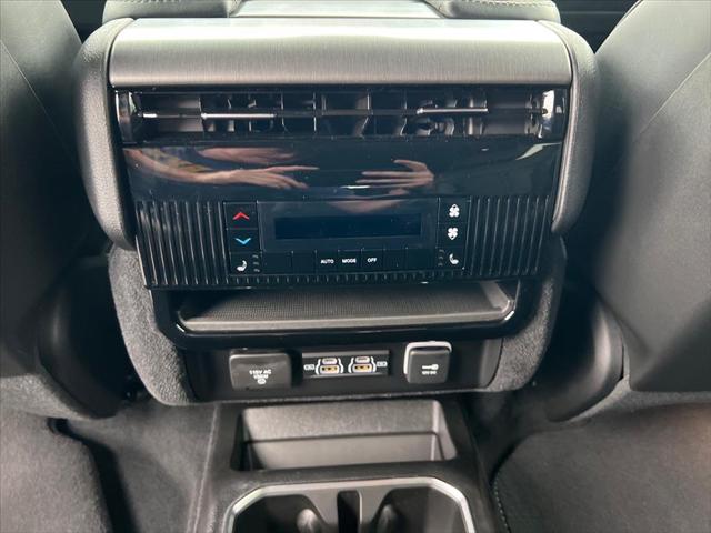 2026 Jeep Grand Wagoneer Limited Altitude 4x4