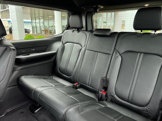 2026 Jeep Grand Wagoneer Limited Altitude 4x4