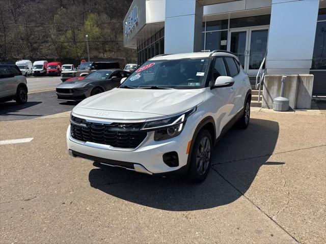 2024 Kia Seltos S 2024 Kia Seltos S