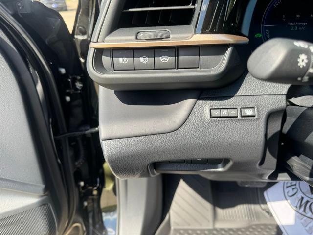 2026 Toyota Crown Signia Limited