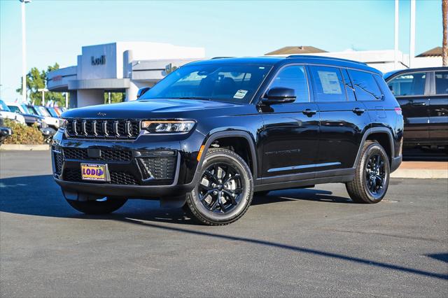 2026 Jeep Grand Cherokee L GRAND CHEROKEE L LAREDO ALTITUDE 4X4