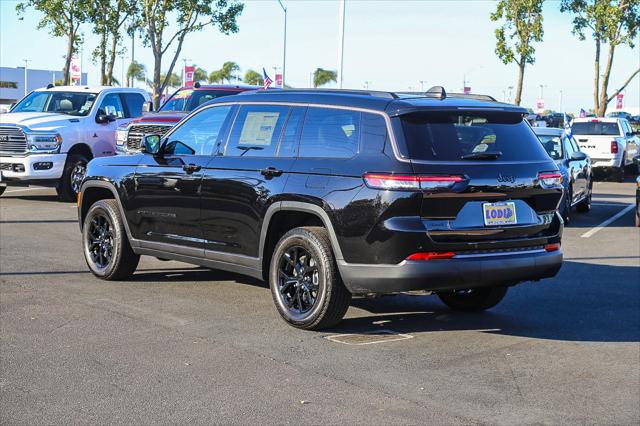 2026 Jeep Grand Cherokee L GRAND CHEROKEE L LAREDO ALTITUDE 4X4