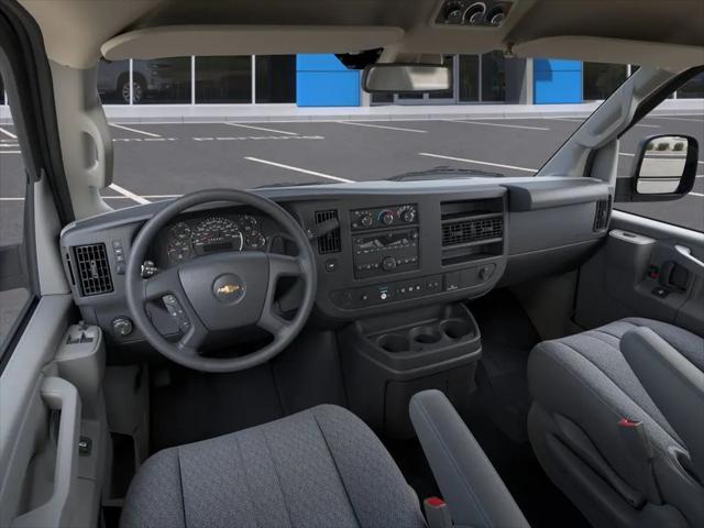 2025 Chevrolet Express Passenger RWD 3500 Extended Wheelbase LT