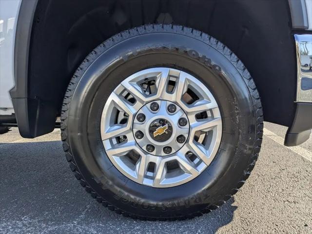 2026 Chevrolet Silverado 2500HD Crew Cab, Long Bed, WT, RWD