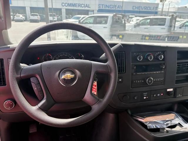 2025 Chevrolet Express Cutaway Work Van