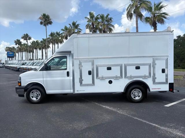 2025 Chevrolet Express Cutaway Work Van