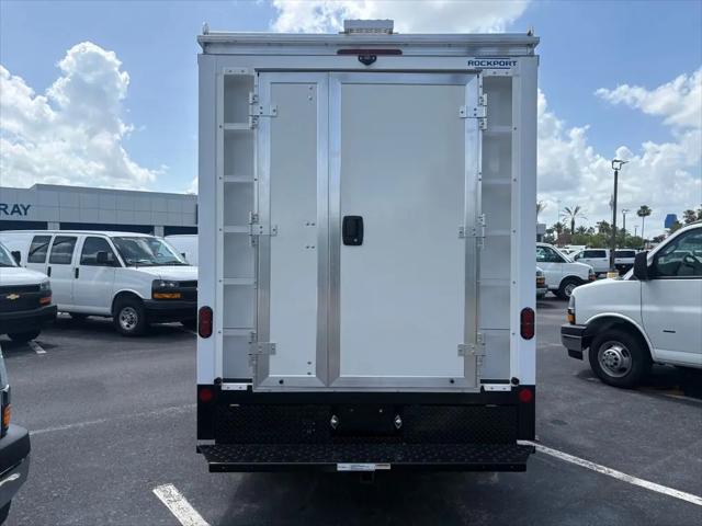 2025 Chevrolet Express Cutaway Work Van