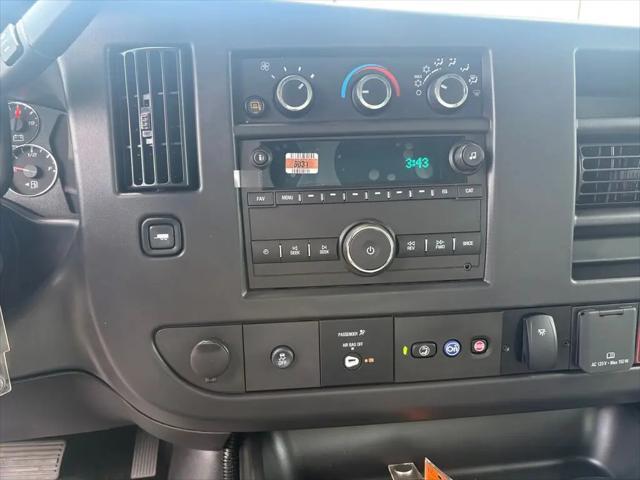 2025 Chevrolet Express Cutaway Work Van