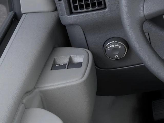 2025 Chevrolet Express Cutaway 4500 Van