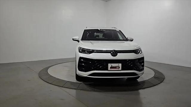 2026 Volkswagen Tiguan SEL R-Line Turbo