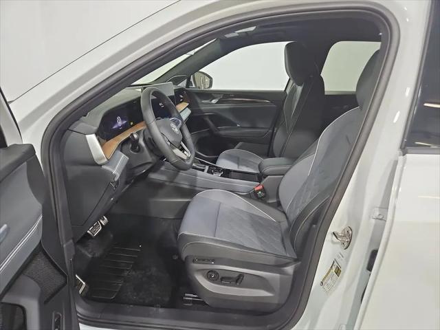 2026 Volkswagen Tiguan SEL R-Line Turbo